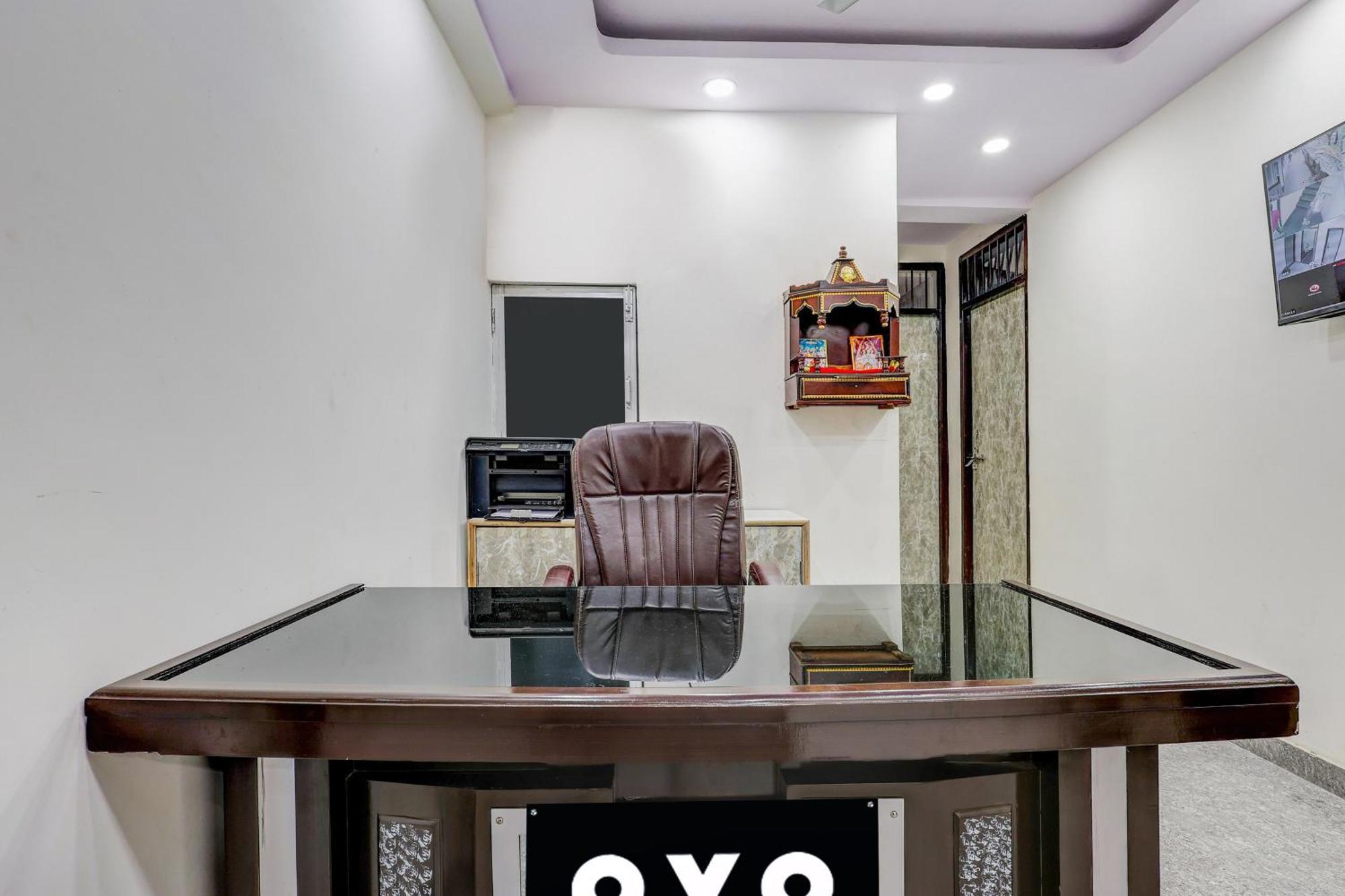 Hotel O Govind Residency Nova Deli Exterior foto